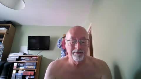DutchUncleJohn online show from August 4, 2026, 10:40 am