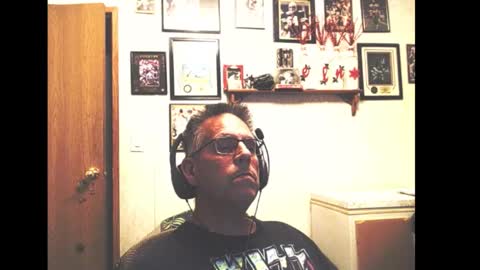 Snapshot of dwinmontana chatting on October 22, 2025, 4:57 am dwinmontana online show from October 22, 2025, 4:57 am