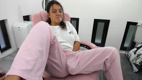 dayana online show from September 12, 2025, 4:23 am