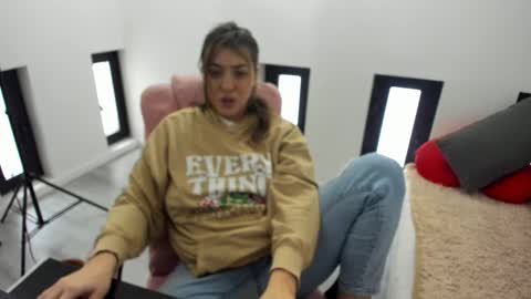 dayana online show from February 21, 2026, 6:25 am