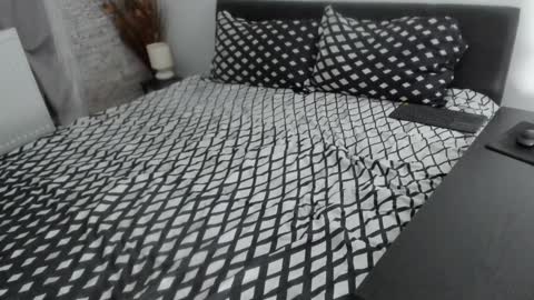 Dyanne online show from March 4, 2026, 2:23 pm