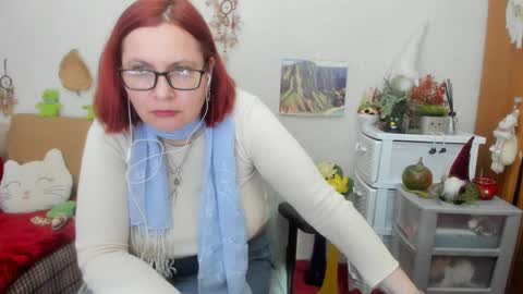 Dyanne online show from March 8, 2025, 1:14 pm