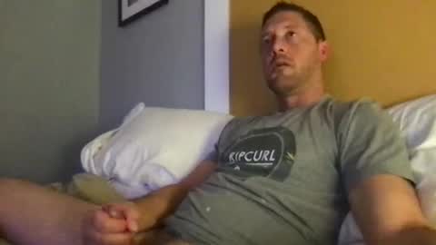 Dylans ThicK online show from November 5, 2025, 5:51 am