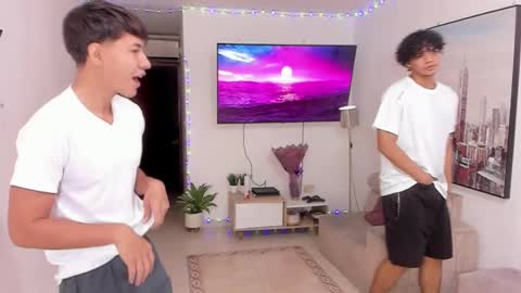 Mod Dylan Lilith Alan and  Drake online show from December 12, 2024, 1:28 pm