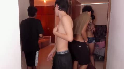 Mod Dylan Lilith Alan and  Drake online show from January 16, 2025, 5:01 pm