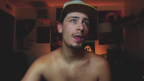 Snapshot of dylandaniel69 chatting on February 16, 2025, 6:43 am Dylan Daniel 7.8 online show from February 16, 2025, 6:43 am