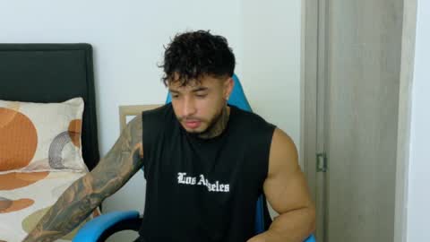 Snapshot of dylanrivera_ chatting on April 23, 2026, 12:12 am Dylan Rivera online show from April 23, 2026, 12:12 am
