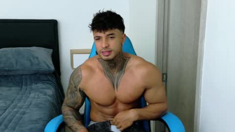 Snapshot of dylanrivera_ chatting on May 24, 2026, 8:14 pm Dylan Rivera online show from May 24, 2026, 8:14 pm