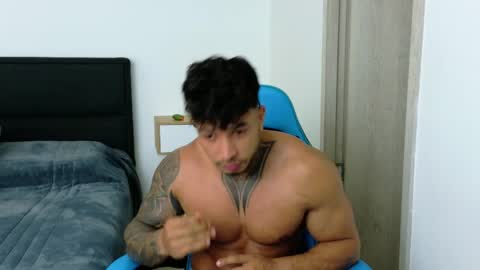 Snapshot of dylanrivera_ chatting on May 28, 2026, 12:30 am Dylan Rivera online show from May 28, 2026, 12:30 am