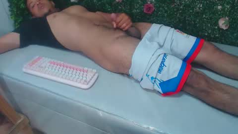 dylans_brown online show from March 5, 2026, 3:08 pm