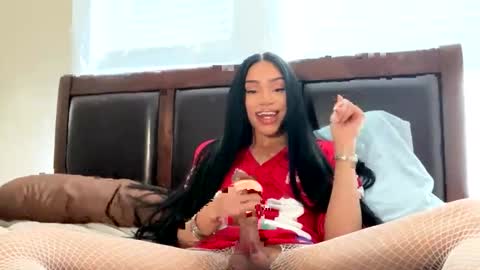 Dynasty online show from April 17, 2026, 6:33 pm