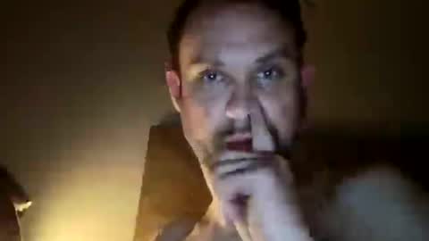 Snapshot of e555617 chatting on May 6, 2026, 4:41 am Emocumm4ya online show from May 6, 2026, 4:41 am