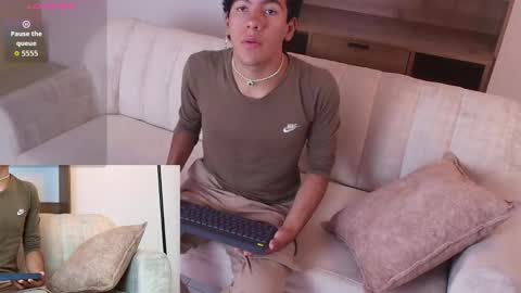 John online show from September 24, 2025, 9:40 pm