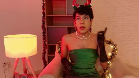 John online show from November 28, 2025, 10:23 pm