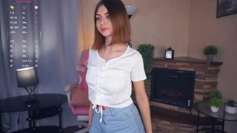 Emma online show from September 8, 2025, 6:40 pm