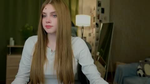 Elizabeth online show from July 16, 2026, 7:20 pm