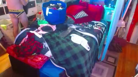 Snapshot of eastbayboy57 chatting on November 28, 2025, 3:36 pm eastbayboy57 online show from November 28, 2025, 3:36 pm