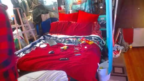 Snapshot of eastbayboy57 chatting on December 15, 2025, 12:20 pm eastbayboy57 online show from December 15, 2025, 12:20 pm