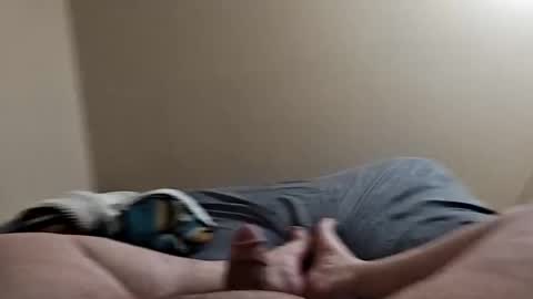 easy_e777 online show from February 5, 2026, 6:18 am