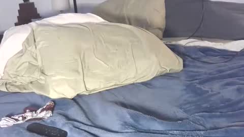 Snapshot of easybreeze69 chatting on October 26, 2025, 11:27 am easybreezy69 online show from October 26, 2025, 11:27 am