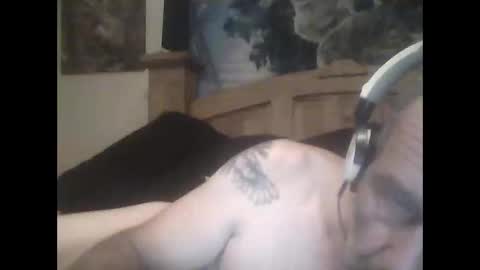 Easye online show from October 10, 2025, 11:42 am