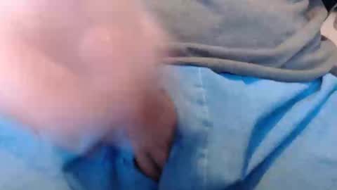 eat_a_peach2 online show from February 20, 2025, 10:15 pm