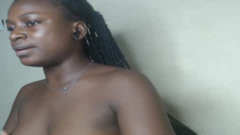 eatuupx online show from January 31, 2025, 9:59 pm