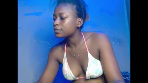 eatuupx online show from December 2, 2025, 9:47 am