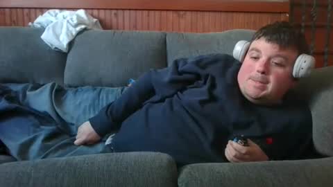 Snapshot of eazyb1991 chatting on February 7, 2026, 7:50 pm Eazyb91 online show from February 7, 2026, 7:50 pm