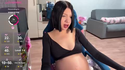 Michael online show from November 7, 2025, 4:12 am