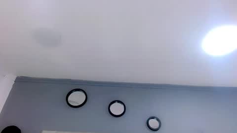 Snapshot of eban_dustan chatting on May 24, 2026, 5:18 pm Eban online show from May 24, 2026, 5:18 pm