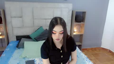 Snapshot of eban_dustan chatting on July 25, 2026, 2:53 am Eban online show from July 25, 2026, 2:53 am