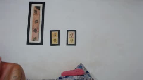 Laraand Drake online show from January 27, 2025, 7:24 am