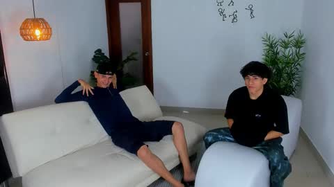 Boys Prado Vikingo and Girl online show from January 9, 2026, 7:26 pm