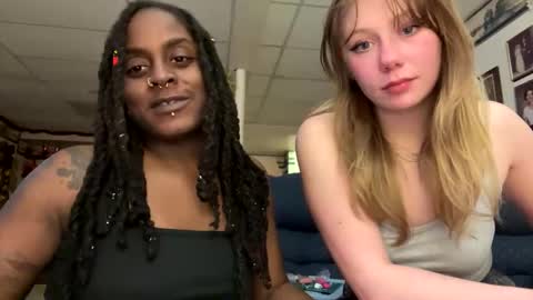 eboneey69 online show from February 10, 2025, 5:41 pm