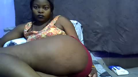 Snapshot of ebonicalprincess chatting on July 5, 2026, 5:03 am ebonicalprincess online show from July 5, 2026, 5:03 am