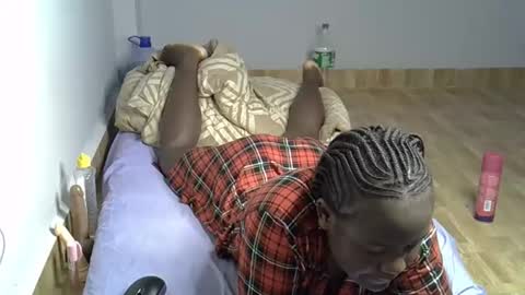 Queen online show from April 19, 2026, 6:10 pm