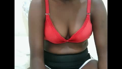 ebony_babbe online show from November 7, 2025, 11:43 am