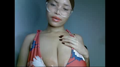 Snapshot of ebony_badgurl chatting on May 26, 2026, 9:27 am Ebony badgurl online show from May 26, 2026, 9:27 am
