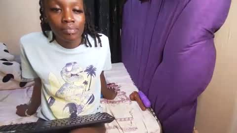 Snapshot of ebony_desire1 chatting on April 29, 2026, 5:41 pm Desire online show from April 29, 2026, 5:41 pm