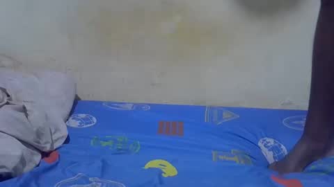 ebony_flower4 online show from October 11, 2025, 4:22 am