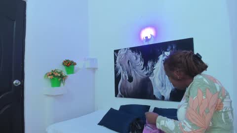 ebony_katterin online show from December 30, 2024, 7:42 pm