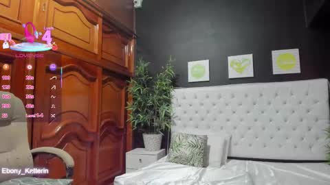 ebony_katterin online show from November 7, 2025, 11:10 am