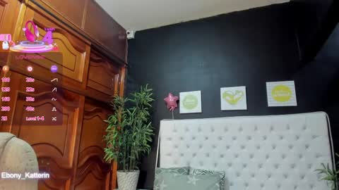 ebony_katterin online show from June 4, 2026, 11:38 am