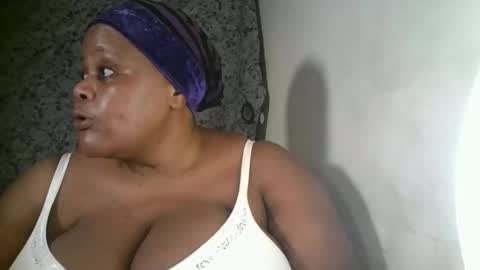 ebony_magixs online show from April 9, 2026, 7:41 pm