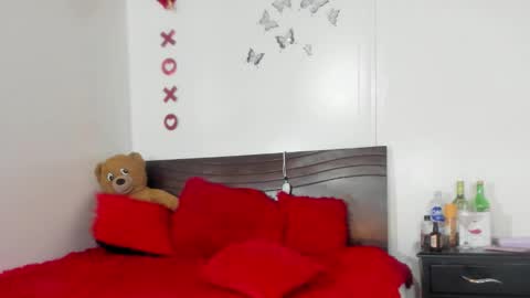 Ebony Mine online show from December 19, 2024, 9:18 am