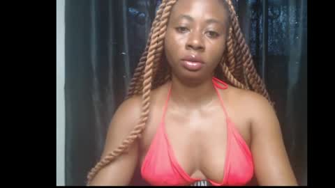 Snapshot of ebony_queenx chatting on April 29, 2026, 9:13 am Queen online show from April 29, 2026, 9:13 am