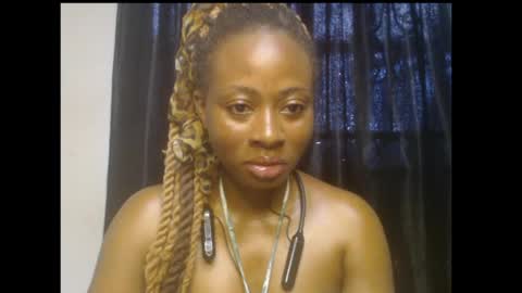 Snapshot of ebony_queenx chatting on May 20, 2026, 9:59 am Queen online show from May 20, 2026, 9:59 am