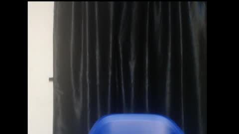 Snapshot of ebony_queenx chatting on May 20, 2026, 10:05 pm Queen online show from May 20, 2026, 10:05 pm