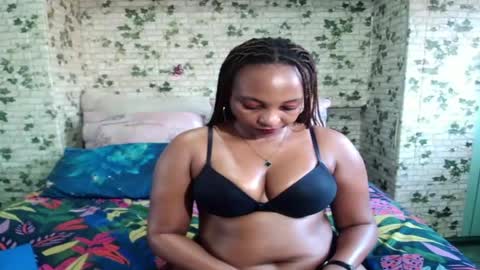 Snapshot of ebony_seduction00 chatting on July 17, 2026, 6:09 am ebony_seduction00 online show from July 17, 2026, 6:09 am